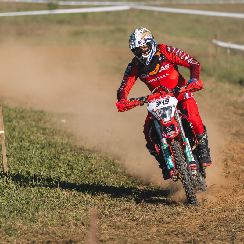 TROFEO ENDURO GASGAS 2025: ADRENALINA E DIVERTIMENTO A MILLE NELL’ULTIMA TAPPA DI CASTIGLION FIORENTINO