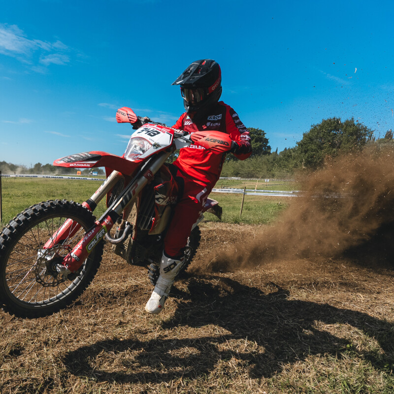 TROFEO ENDURO GASGAS 2025: ADRENALINA E DIVERTIMENTO A MILLE NELL’ULTIMA TAPPA DI CASTIGLION FIORENTINO